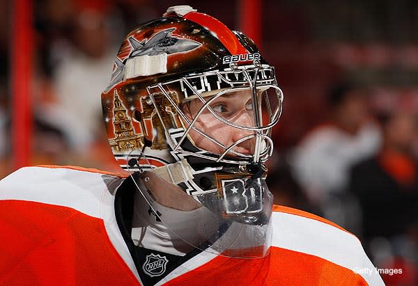 Inside the Flyers: Rookie goalie making believers out of Flyers