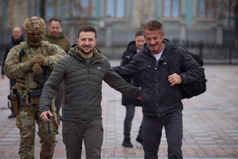 Sean Penn meets Ukrainian President Volodymyr Zelenskyy in Kyiv, Ukraine on November 8, 2022.