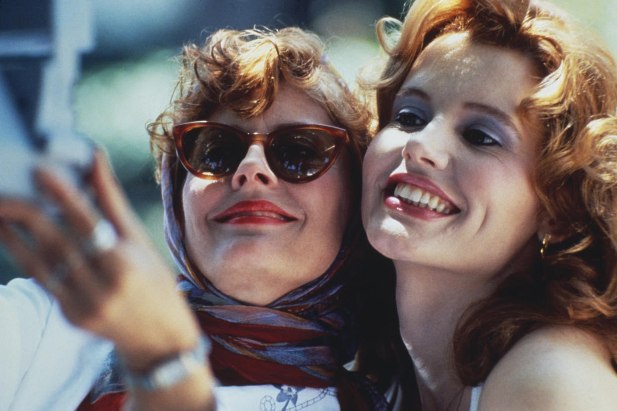 Actresses Susan Sarandon (left) and Geena Davis star in the film 'Thelma And Louise', 1991. (Photo by Fotos International/Getty Images)