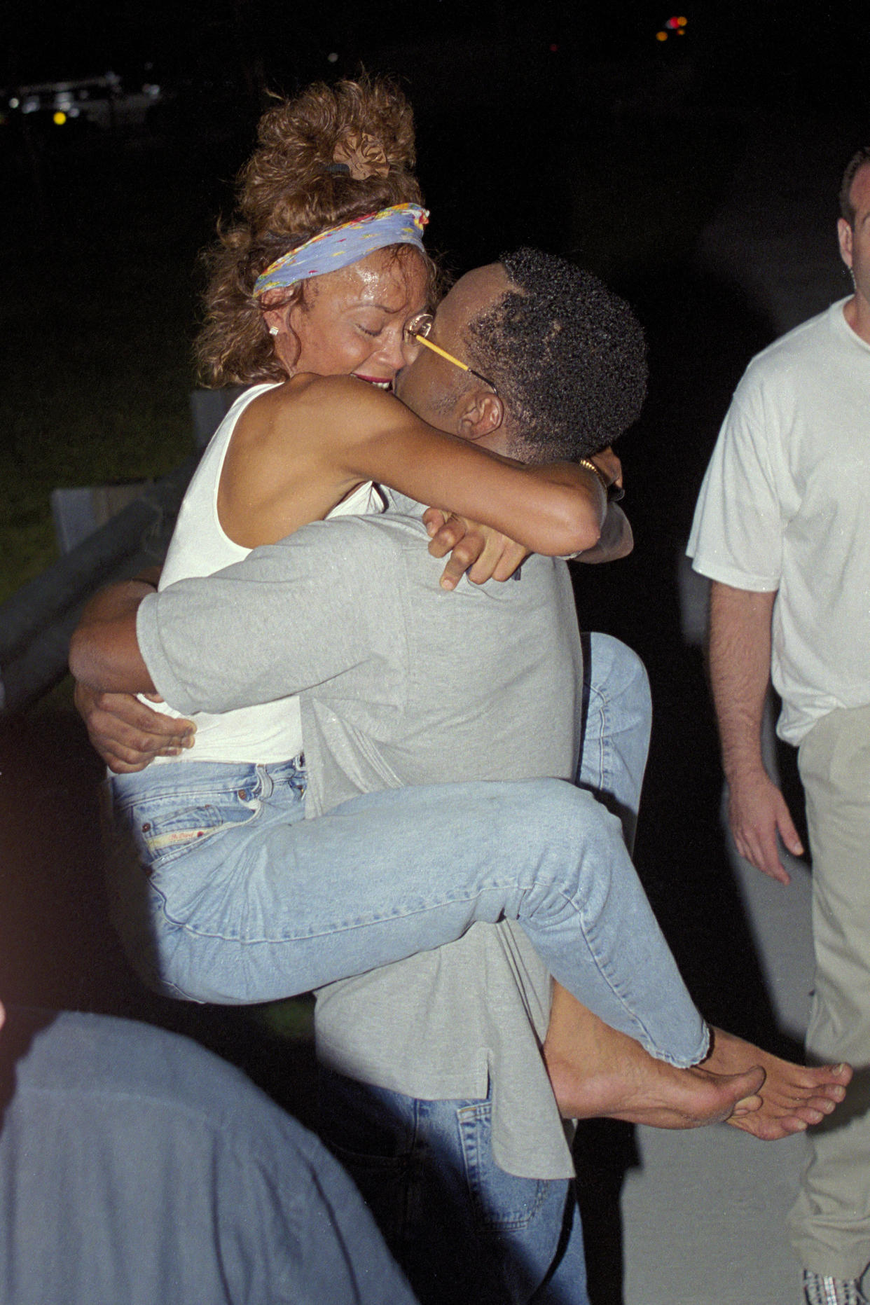 FORT LAUDERDALE, FL - JULY 7: Whitney Houston and Bobby Brown are sighted after Bobby's release from jail on July 7, 2000 at the Fort Lauderdale Jail in Fort Lauderdale, Florida. (Photo by Larry Marano/Getty Images)