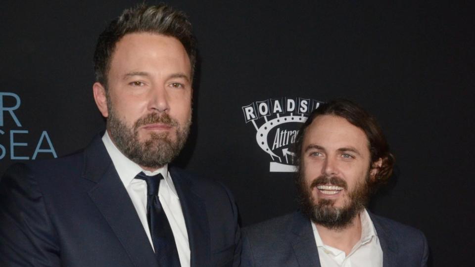 Die Brüder Ben (l.) und Casey Affleck bei einer Filmpremiere im November 2016