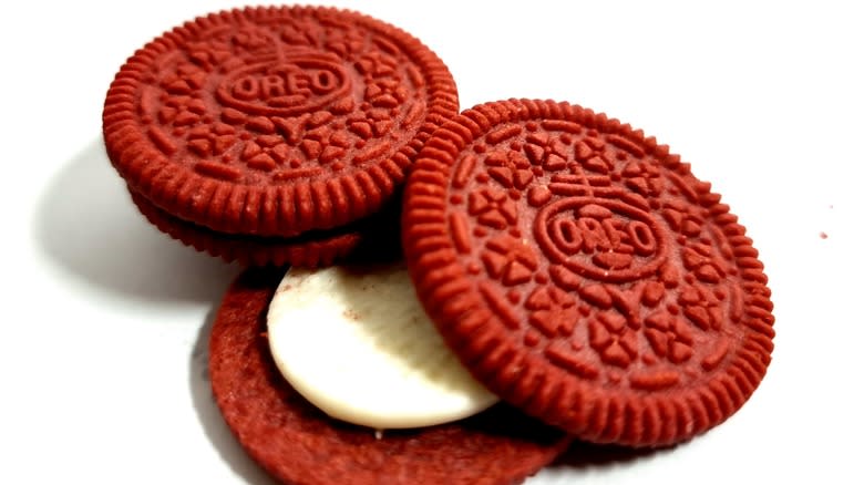 Red Velvet Oreos