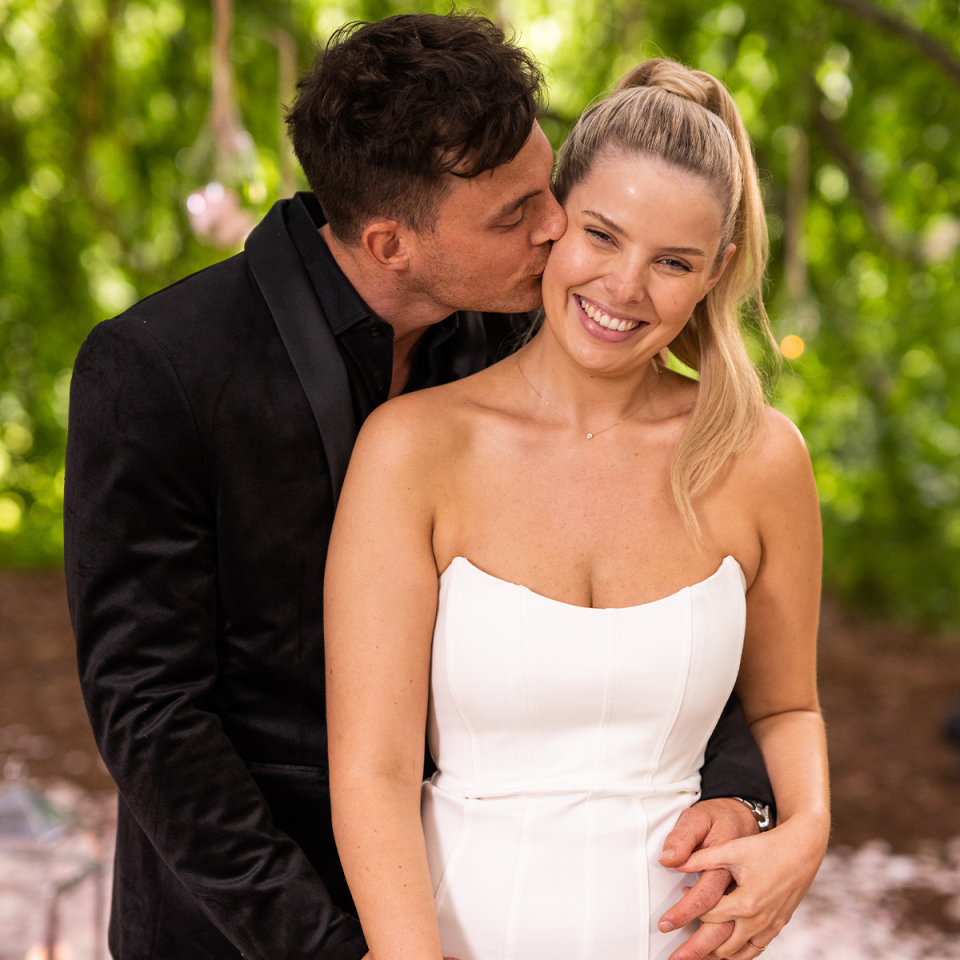 MAFS stars Jackson Lonie and Olivia Frazer.