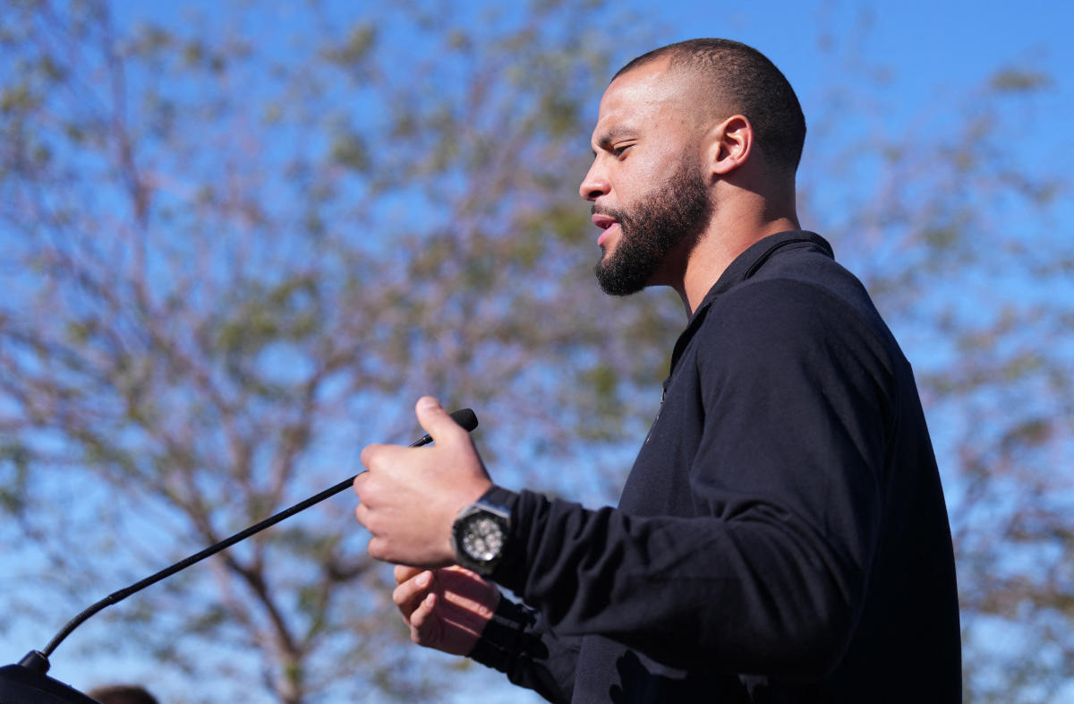 #Dak Prescott honors late mother after winning NFL Walter Payton Man of the Year award [Video]