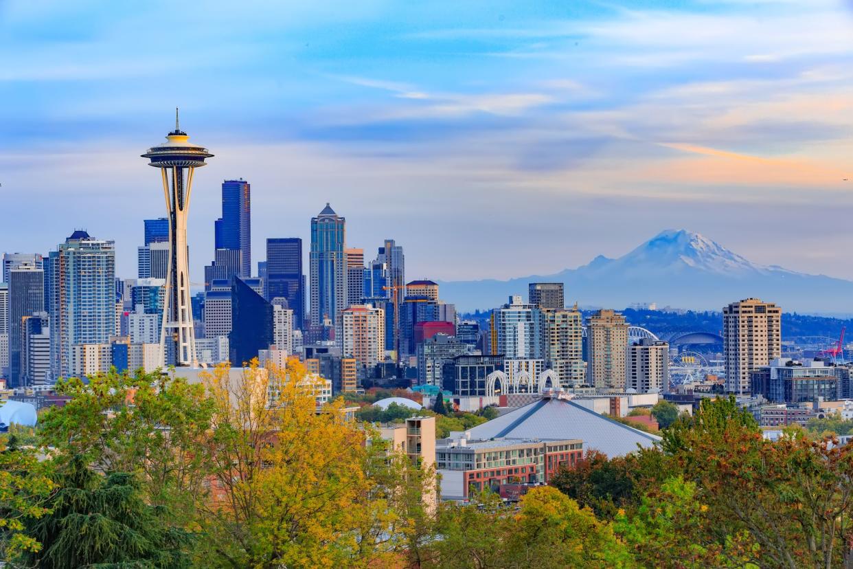 Seattle downtown and Space Needle  view, Washington, USA