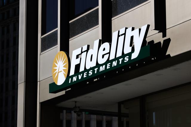 How Fidelity Makes Money with No Fees or Commission