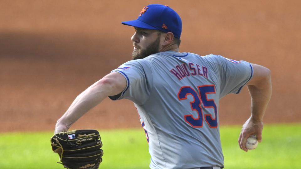 New York Mets starting pitcher Adrian Houser (35) delivers a pitch in the first inning against the Cleveland Guardians at Progressive Field.