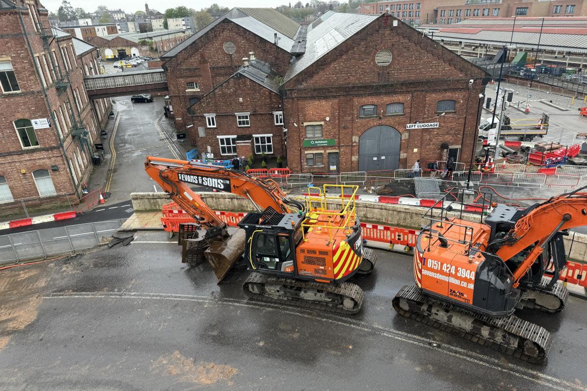 Queen Street Bridge will be demolished this weekend <i>(Image: Newsquest)</i>