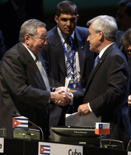 El presidente de Cuba Raúl Castro asumió este lunes la presidencia de la Comunidad de Estados Latinoamericanos y Caribeños (Celac), que reúne a los 33 países de la región, en lo que constituyó el espaldarazo más importante de sus vecinos al régimen comunista de la isla. (AFP | rodrigo buendia)