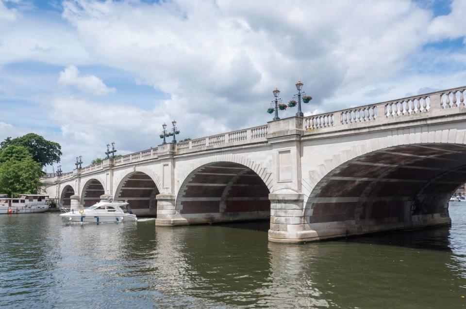 A man in his 20s is dead after falling into the River Thames while being arrested by police (Greg Balfour Evans/Alamy/PA)