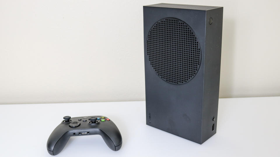 The new Carbon Black Xbox Series S on a table