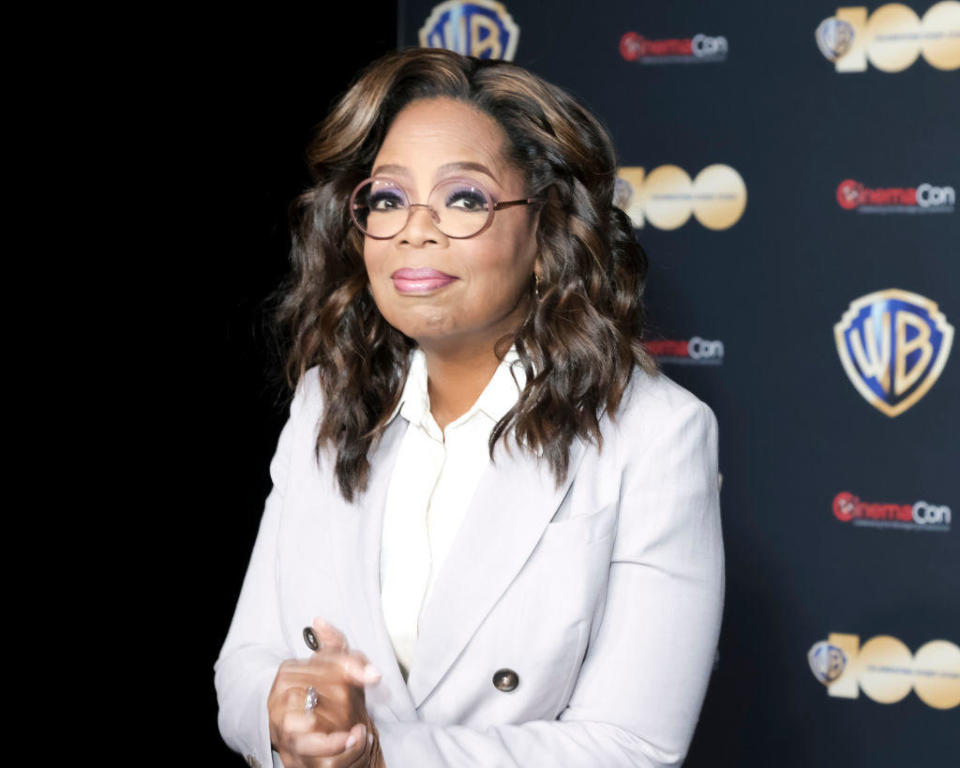 Oprah Winfrey attends the red carpet promoting the upcoming film 