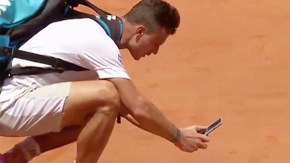 Fucsovics captured the evidence. Image: Tennis TV