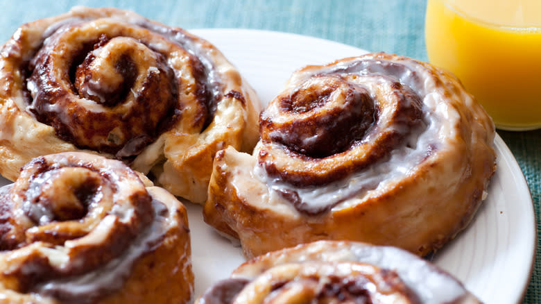 Cinnamon rolls on plate