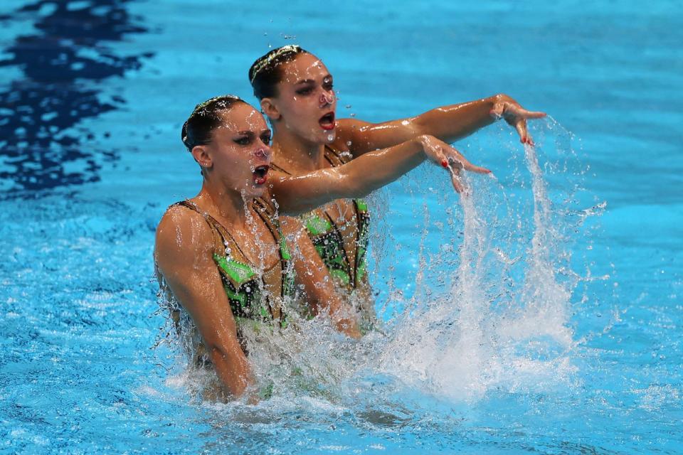 TOKYO, JAPAN - AUGUST 04: Charlotte Tremble and Laura Tremble of Team France compete in the Artistic Swimming Duet Free Routine Final on day twelve of the Tokyo 2020 Olympic Games at Tokyo Aquatics Centre on August 04, 2021 in Tokyo, Japan. (Photo by Al Bello/Getty Images)