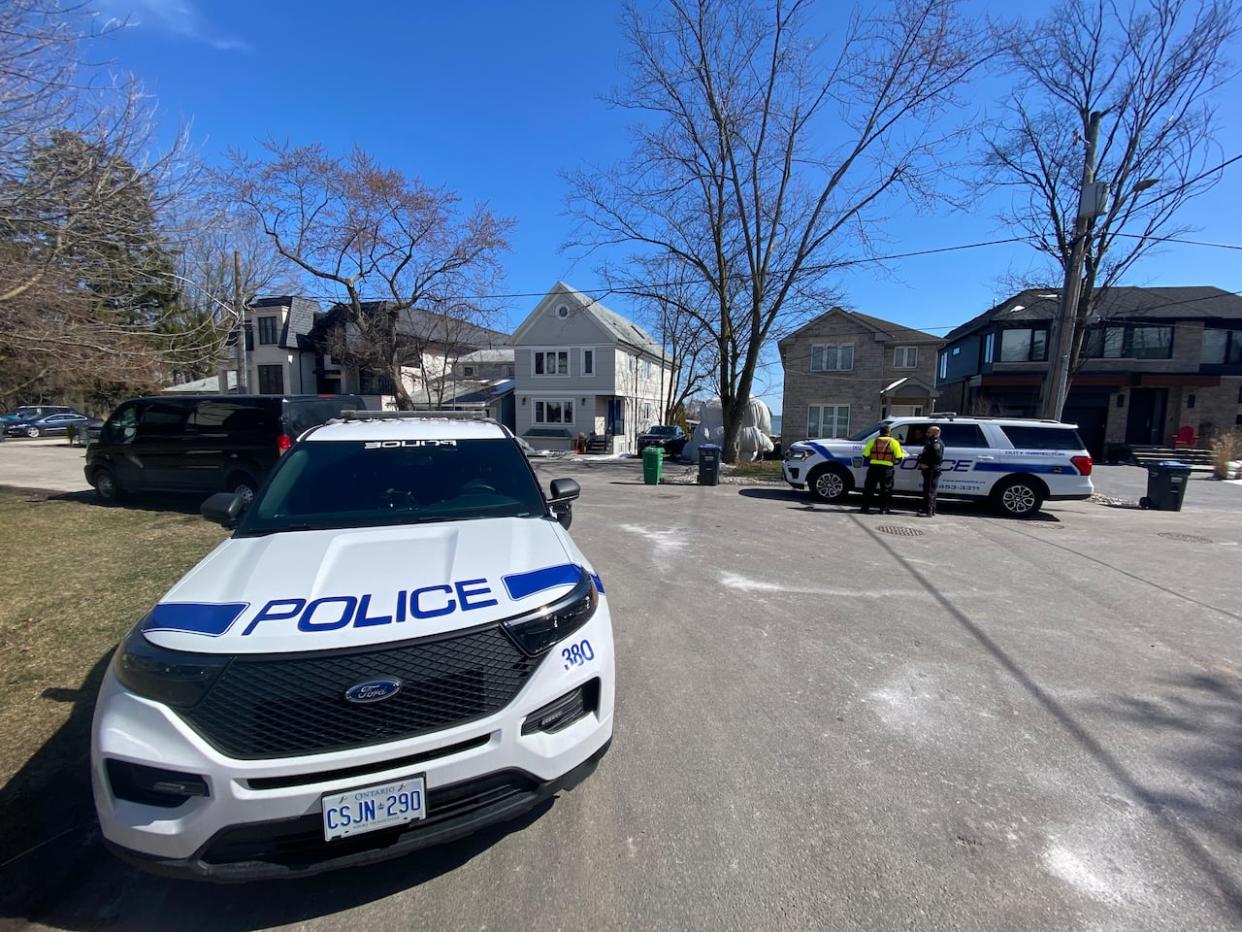 Police are trying to figure out what the circumstances were that led to the body being in the lake. (Paul Borkwood/CBC - image credit)