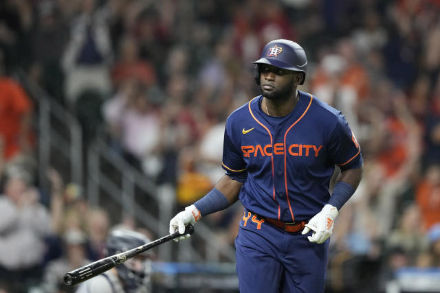 Houston Astros: Yordan Alvarez's family finally gets to see him