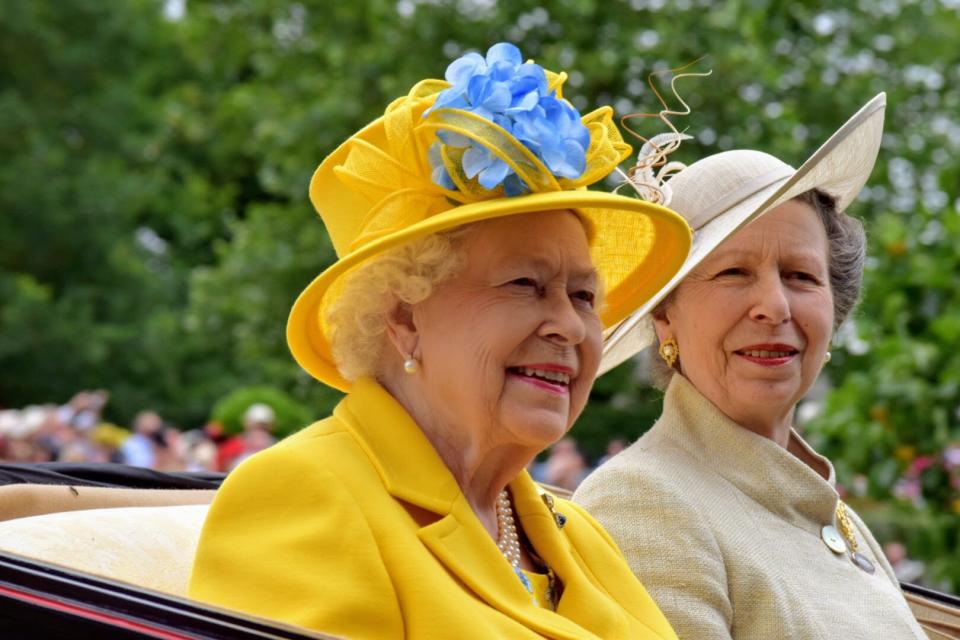 The Queen and Anne at Ascot