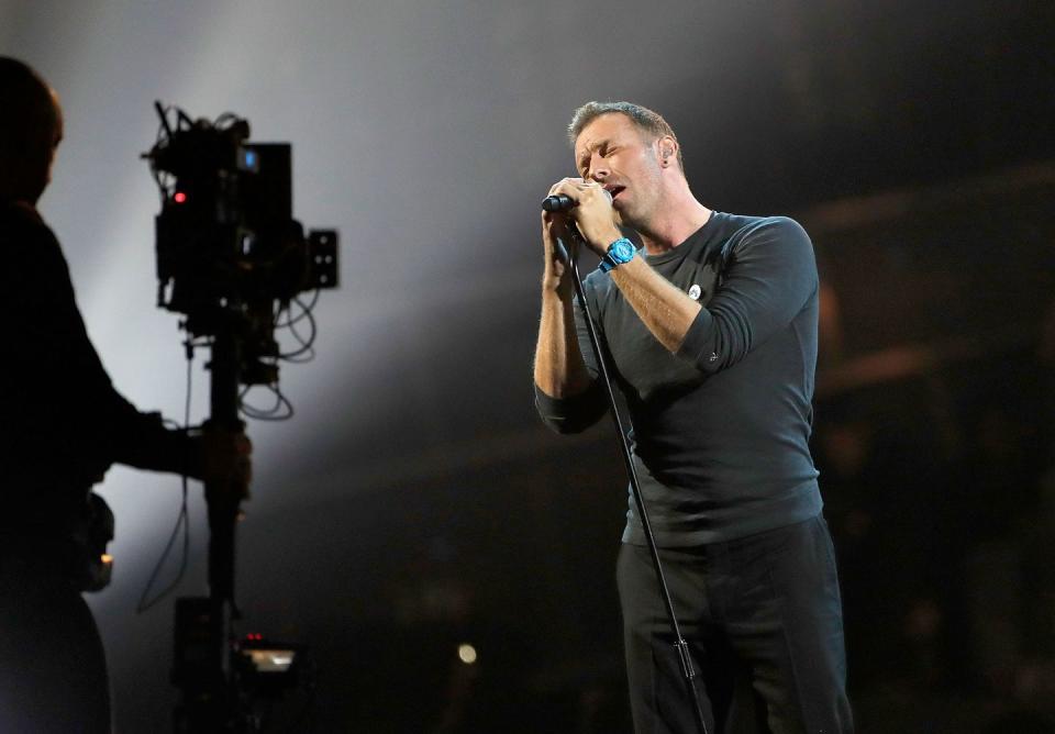 chris martin, george michael tribute, brit awards 2017