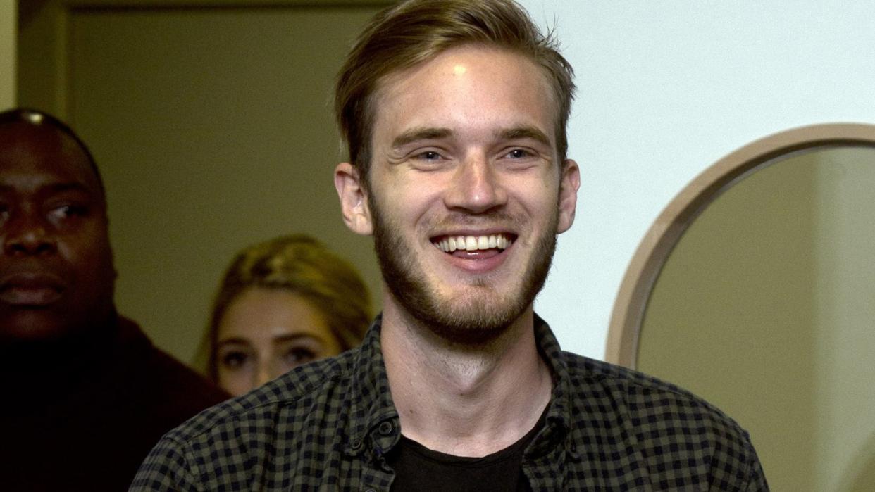 PewDiePie, YouTube-Star aus Schweden, macht eine längere Auszeit und will "mit 10.000 Prozent" zurückkehren.