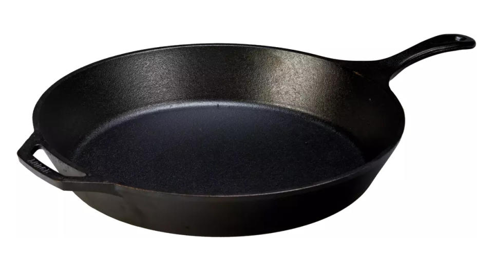 Cast iron skillet (Photo: Dick's Sporting Goods)