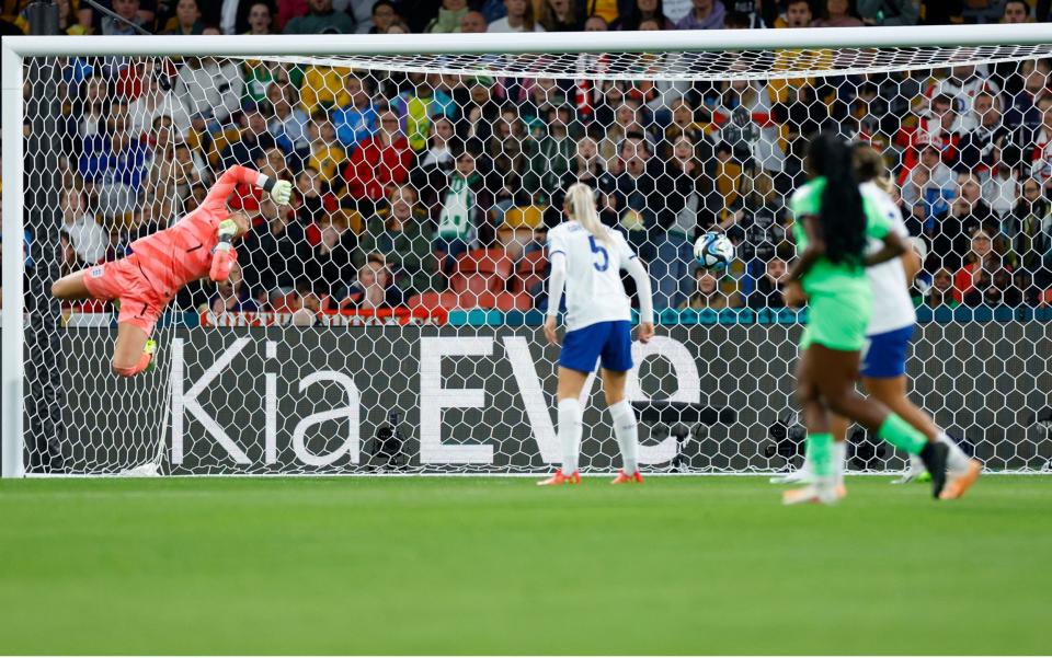 Ashleigh Plumptre hits the crossbar