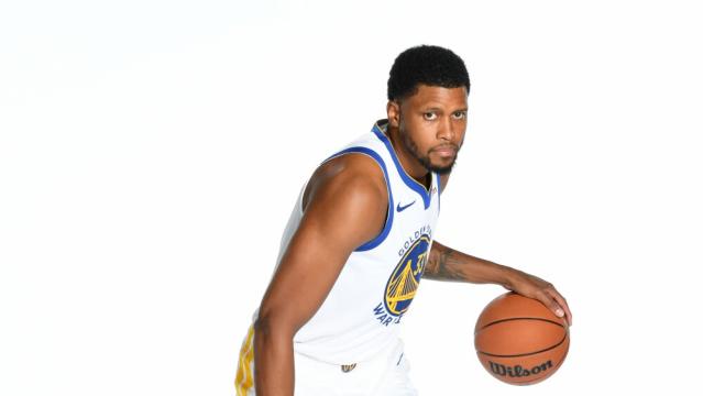 Warriors waive Rudy Gay, Rodney McGruder after final preseason game
