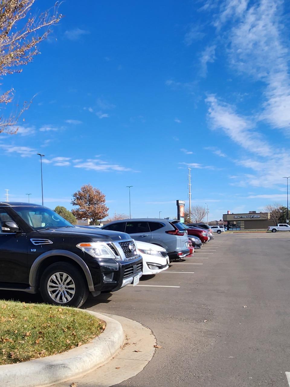 Holiday shoppers are urged to pick up packages in stores, and hide all items of value in their vehicles when shopping this Christmas season.