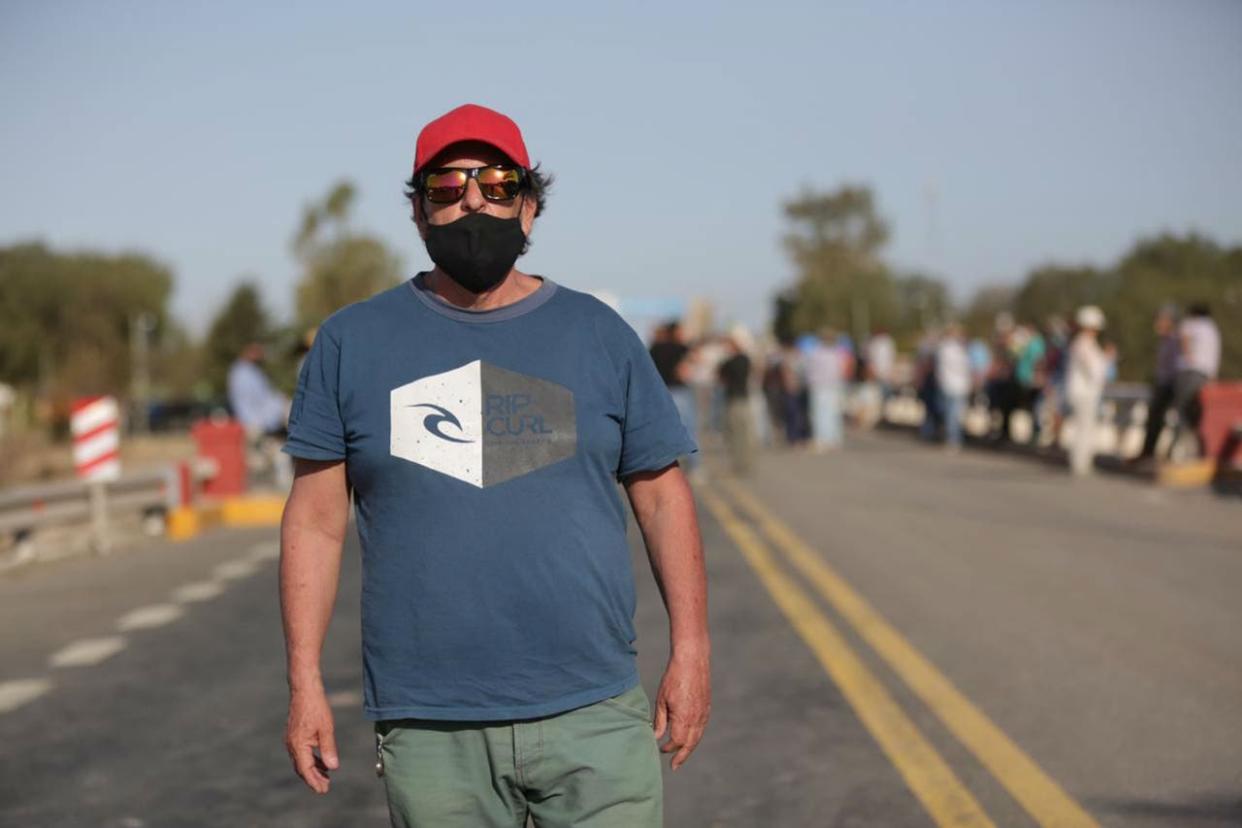 Héctor Cassagne en la protesta en la ruta 7 esta tarde