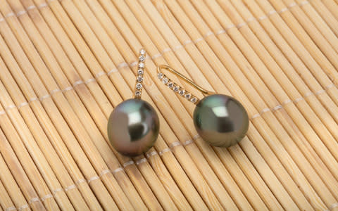 Tahitian pearl and diamond earrings - Credit: Juliet Sheath