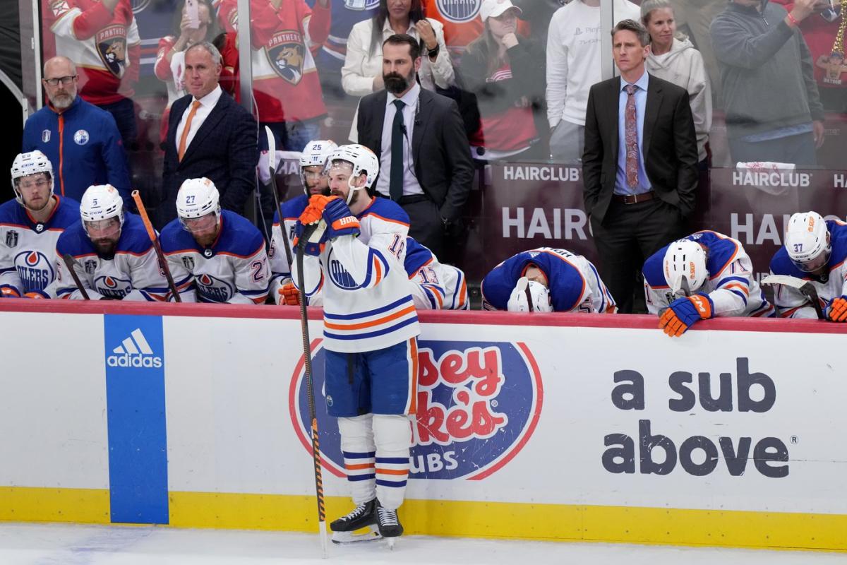 Oilers and Panthers showed their affection for the exciting Stanley Cup final on social media