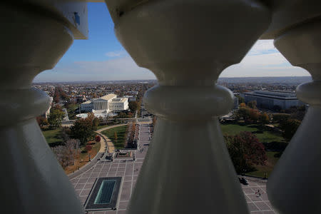FILE PHOTO: A general view of the U.S. Supreme Court building in Washington, U.S., November 15, 2016. REUTERS/Carlos Barria/File Photo
