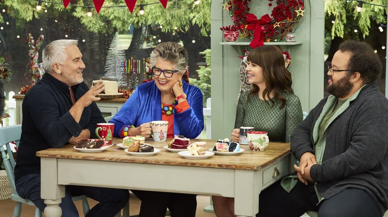 Paul Hollywood, Prue Leith, Casey Wilson, Zach Cherry talking over cake