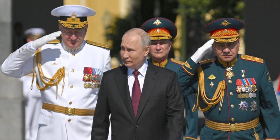 Russia Putin Shoigu Yevmenov Navy Day