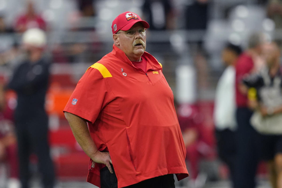 Andy Reid blames turf at Cardinals' stadium for Chiefs' Trent McDuffie,  Harrison Butker injuries