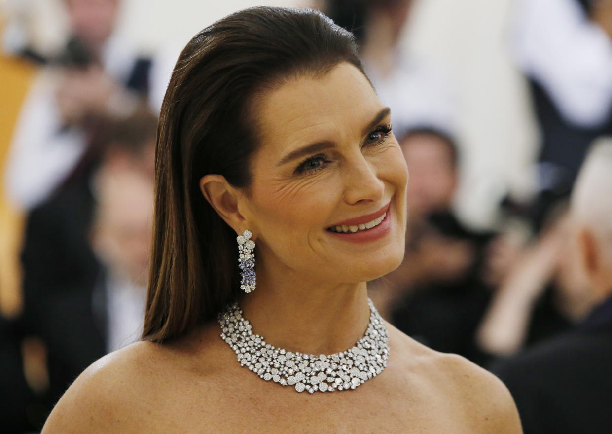 Actress Brooke Shields arrives at the Metropolitan Museum of Art Costume Institute Gala (Met Gala) to celebrate the opening of “Heavenly Bodies: Fashion and the Catholic Imagination” in the Manhattan borough of New York, U.S., May 7, 2018. REUTERS/Eduardo Munoz