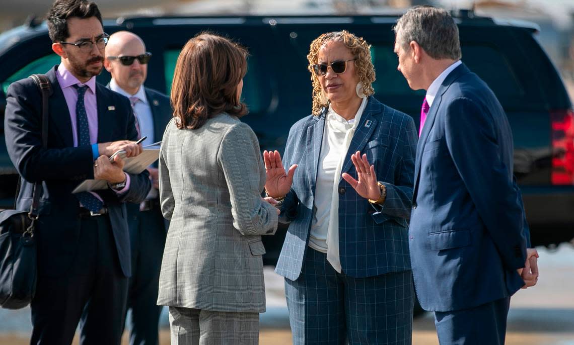 Durham Mayor Elaine O’Neal talks with Vice President Kamala Harris and North Carolina Governor Roy Cooper upon her arrival on Monday, January 30, 2023 at RDU International Airport in Morrisville, N.C.