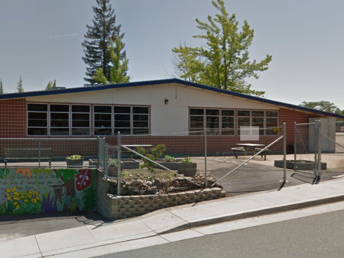 Sutter Creek Elementary School in  California where a parent beat a teacher and verbally assaulted a principal because he disagreed with the school’s mask mandate (Google Screengrab)