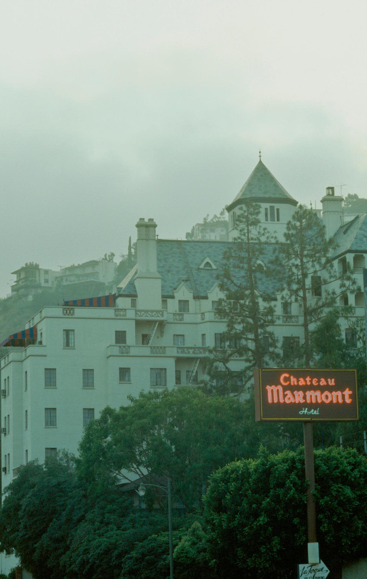 John Belushi’s ghost reportedly lurks at the Chateau Marmont on Hollywood Boulevard. (Photo: Everett Collection)