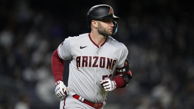 Diamondbacks INF Ketel Marte fools baserunner to steal an out