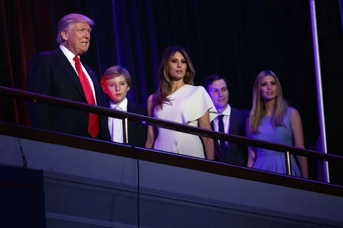 El hijo de Melania se quedó un tiempo en Nueva York tras la elección de su padre