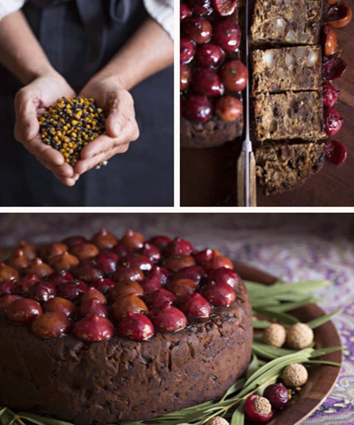 <p>Rayleen Brown's Bush Fruit Christmas Cake</p>