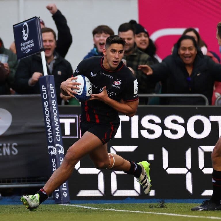 Lucio Cinti, de destacada actuación en Saracens