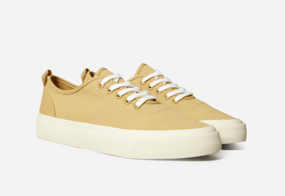 The Forever Sneaker in Teak. Image via Everlane.