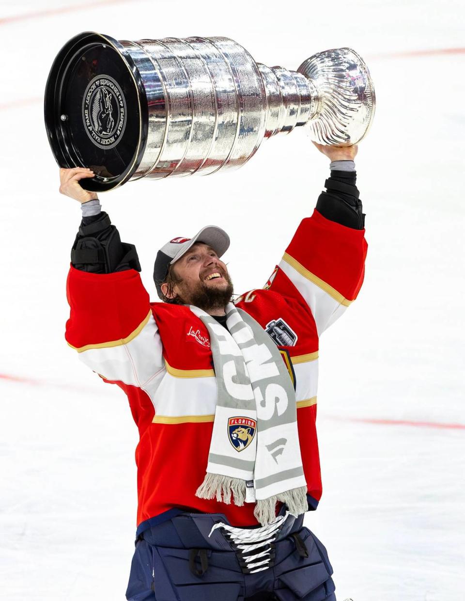 Florida Panthers goaltender Sergei Bobrovsky (72) lifts the Stanley Cup after the Panthers defeated the Edmonton Oilers in Game 7 of the NHL Stanley Cup Fina