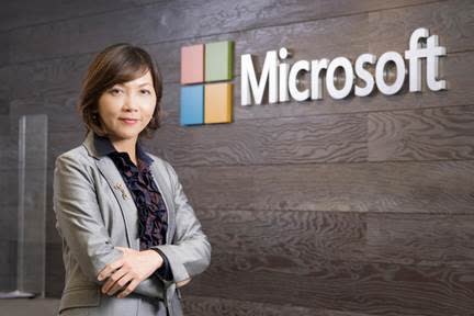 台灣微軟首席營運長由原Microsoft 365事業部副總經理陳慧蓉（Flora Chen）接任。（台灣微軟提供）