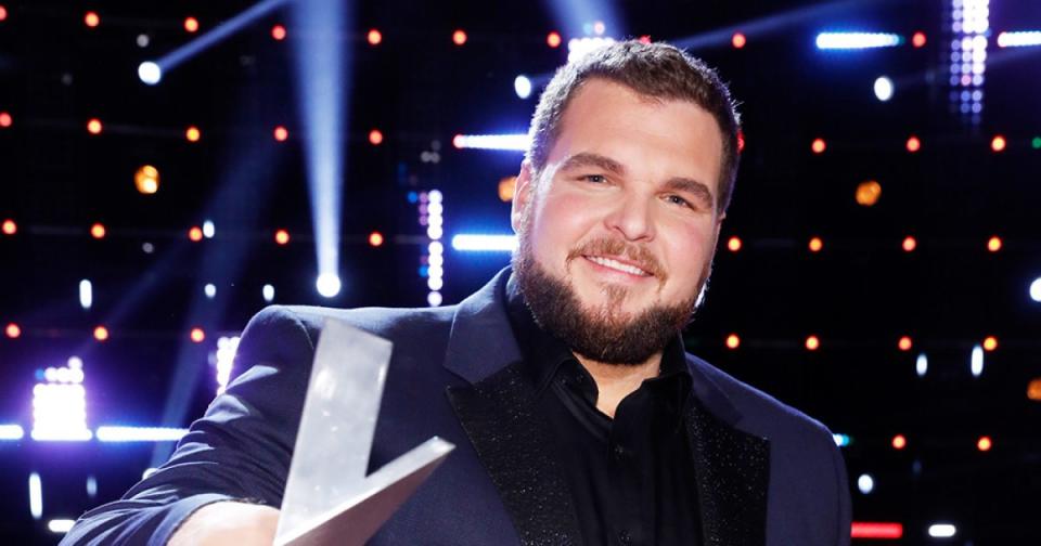 The Voice Crowns Jake Hoot Season 17 Champion — Giving Coach Kelly Clarkson Her Third Victory