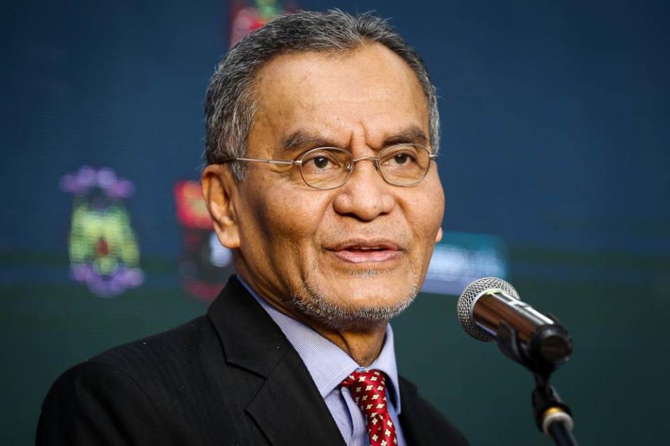 STFC chairman Datuk Seri Dzulkefly Ahmad says the task force is determined to put forward all recommendations and necessary actions in line with scientific proof and the latest information. ― Picture by Yusof Mat Isa