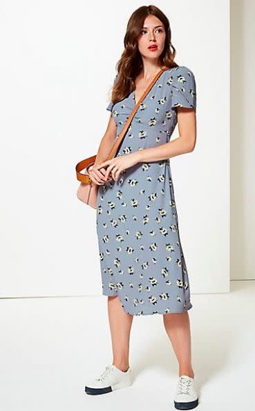 10) Floral print, short sleeve tea dress