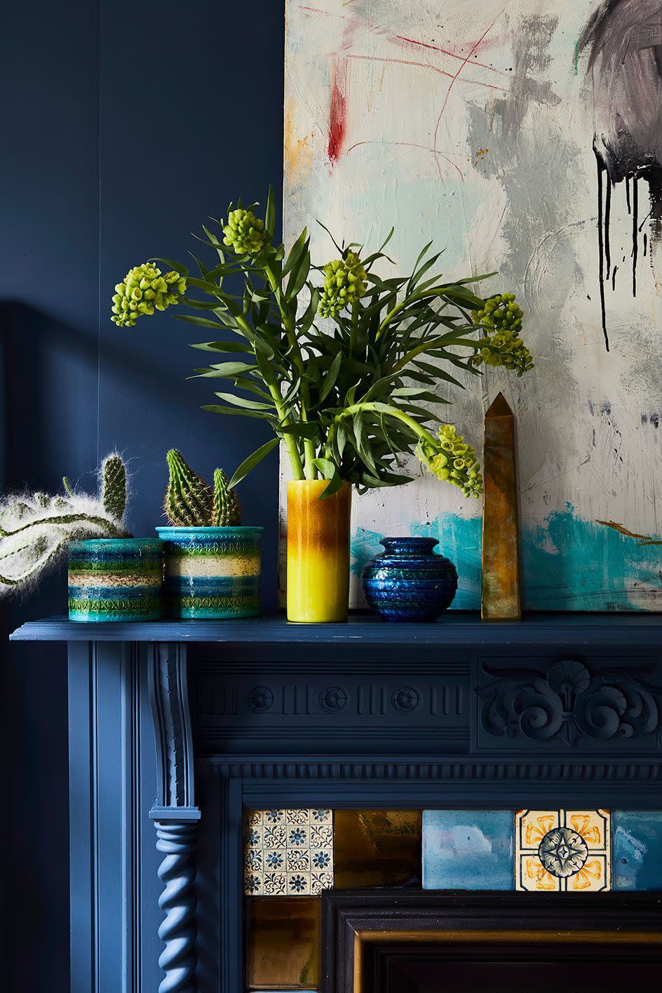 Chic Ways To Style Your Fireplace Mantel